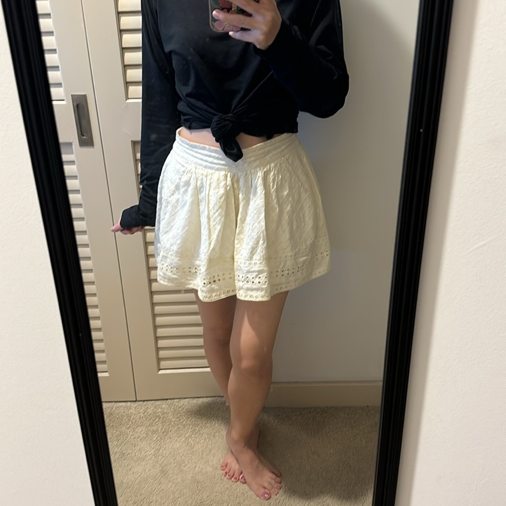 💜5 for $25 Lowry’s Farm Japan cream shorts